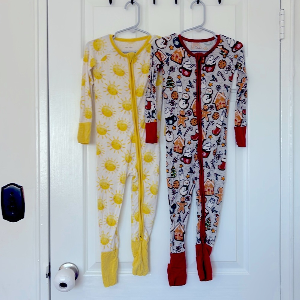 Little sleepies 2 set of pajamas